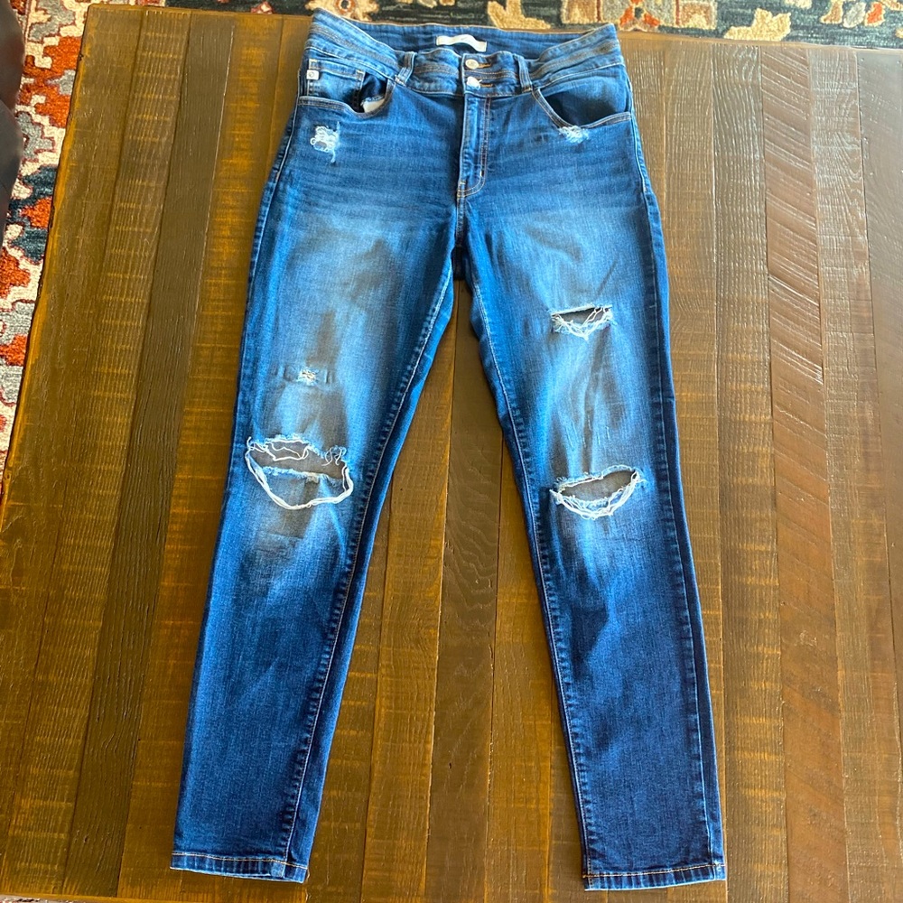 KanCan Skinny Jeans. Size 30